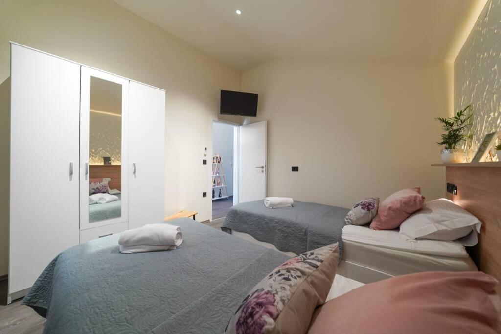 Apartment Vala, 4*, Sea View & Private Heated Pool Pridraga Экстерьер фото